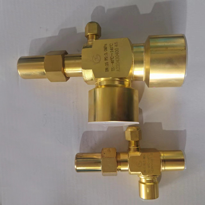 Uzun kullanım ömrü Soğutma açı valfi / 0 ̊6.3MPa HCFC R717 Lehim açı valfi