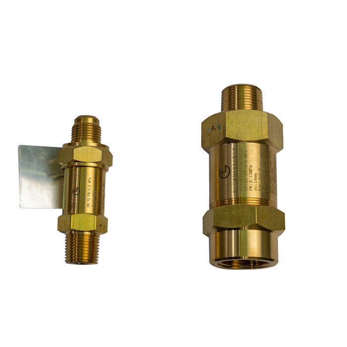 Güvenlik HFC Soğutma Basınç Alçaltma Valfı 0.3 ~ 4.5MPa ayarlı basınçla CE sertifikalı